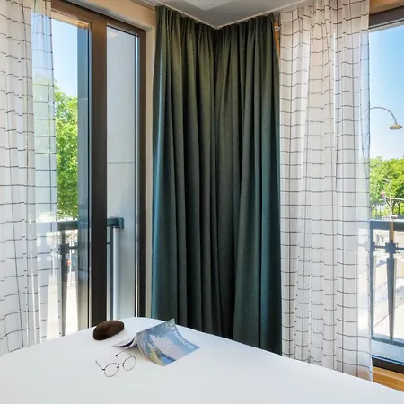 Adagio Access Centre Cathedrale 3* Rouen