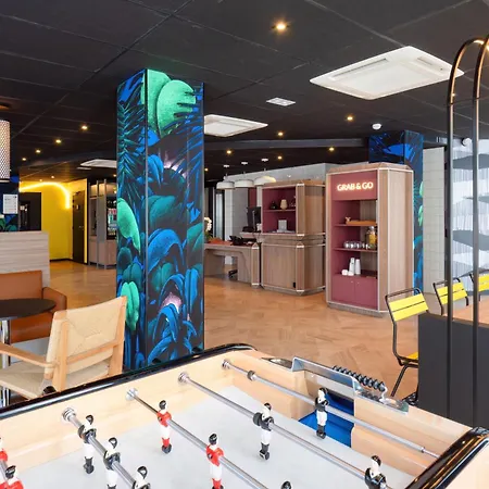 Adagio Access Centre Cathedrale Hotel 3*