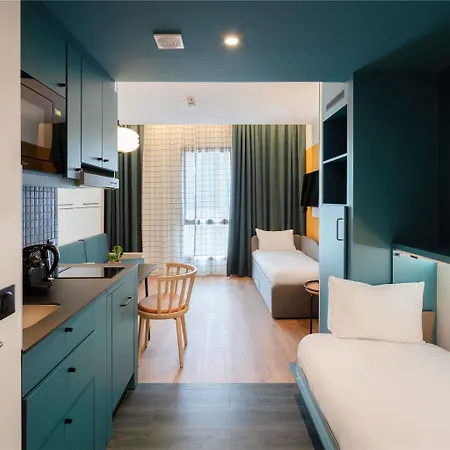 Hotel Adagio Access Centre Cathedrale 3*