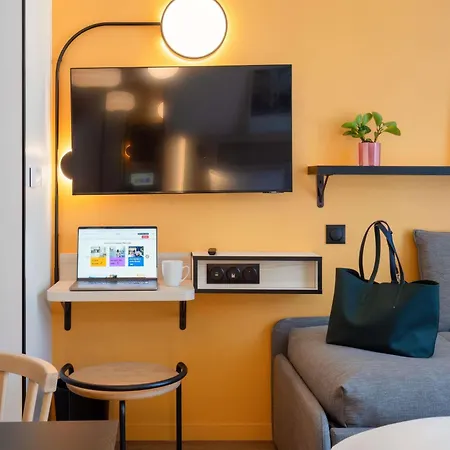 Hotel Adagio Access Centre Cathedrale 3*