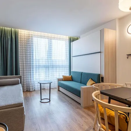 Adagio Access Centre Cathédrale Hotel