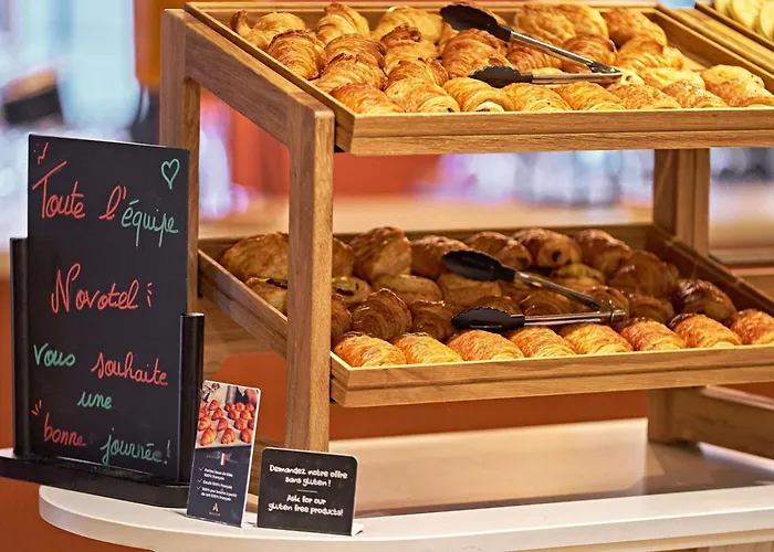 Hotel Adagio Access Centre Cathedrale 3*